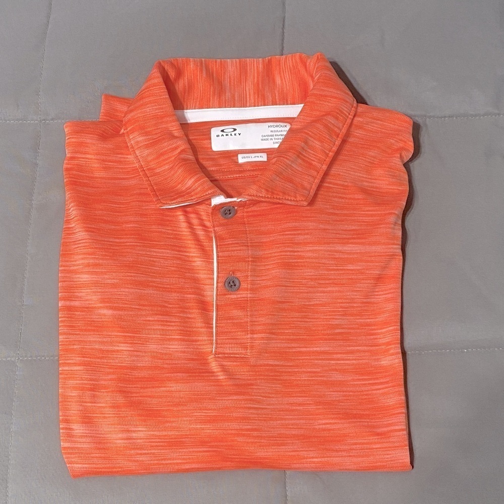 Oakley Hydrolix polo. Size Large